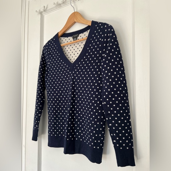 Club Monaco Navy 100% Wool Sweater - Picture 4 of 4